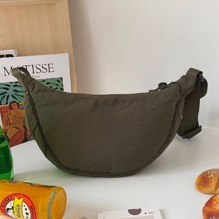 Halbmond-Crossbody-Tasche