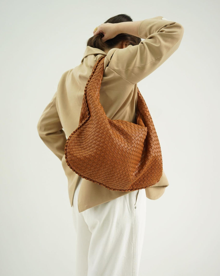 WW | ️elegante Lederschultertasche