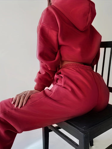 W&W Mode | Oslo Damen Set – Zweiteiliges Set aus Kapuzenpullover und Sweatpants für lässigen Stil und maximalen Komfort.