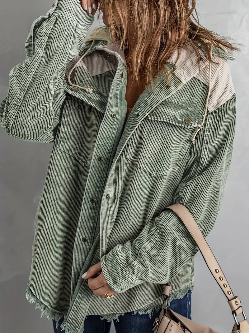 Mühelos und trendige Jacke