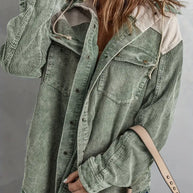 Mühelos und trendige Jacke