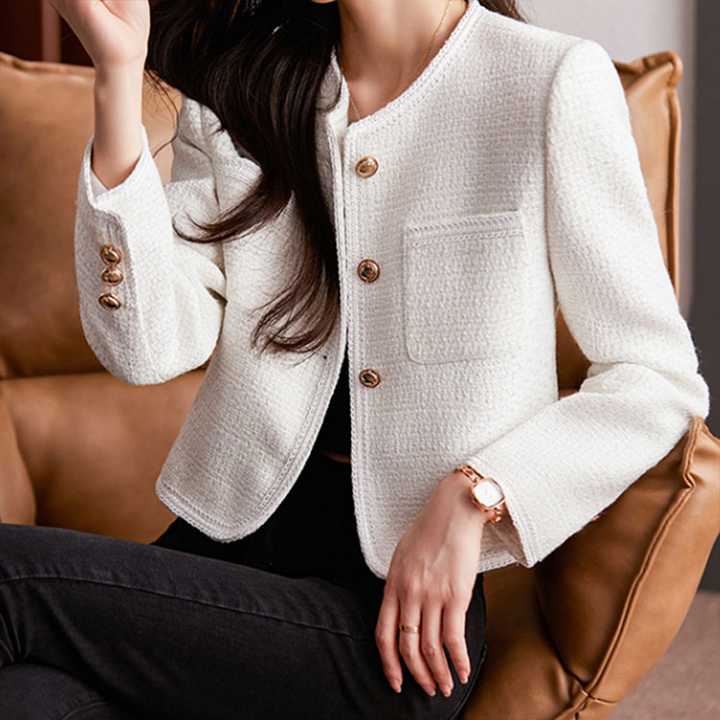 W&W Mode | Kurze Jacke im modernen Stil
