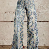 WW | Stylische Jeans mit Blumenmuster