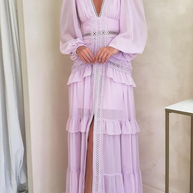 WW | Gestufter Langarm-Maxikleid