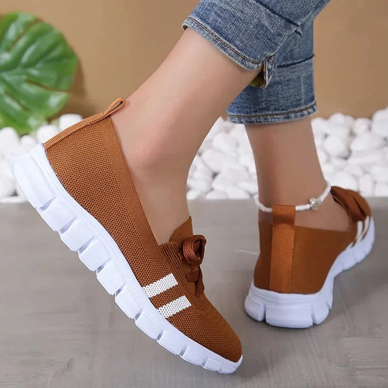 W&W - Atmungsaktive Gestrickte Sneaker