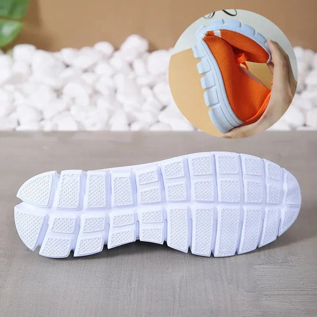 W&W - Atmungsaktive Gestrickte Sneaker
