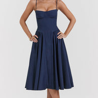 WW | Taillenformendes Sommerkleid