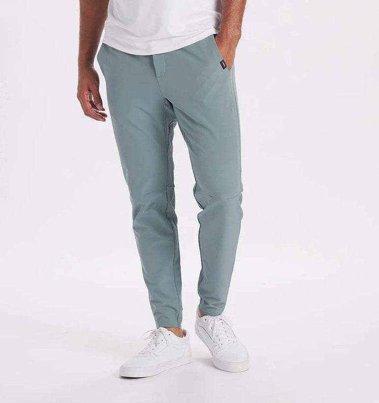 WW | Trendige Stoffhosen