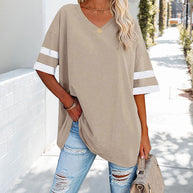 WW | Kontrastfarbenes, lockeres Damen-T-Shirt mit V-Ausschnitt