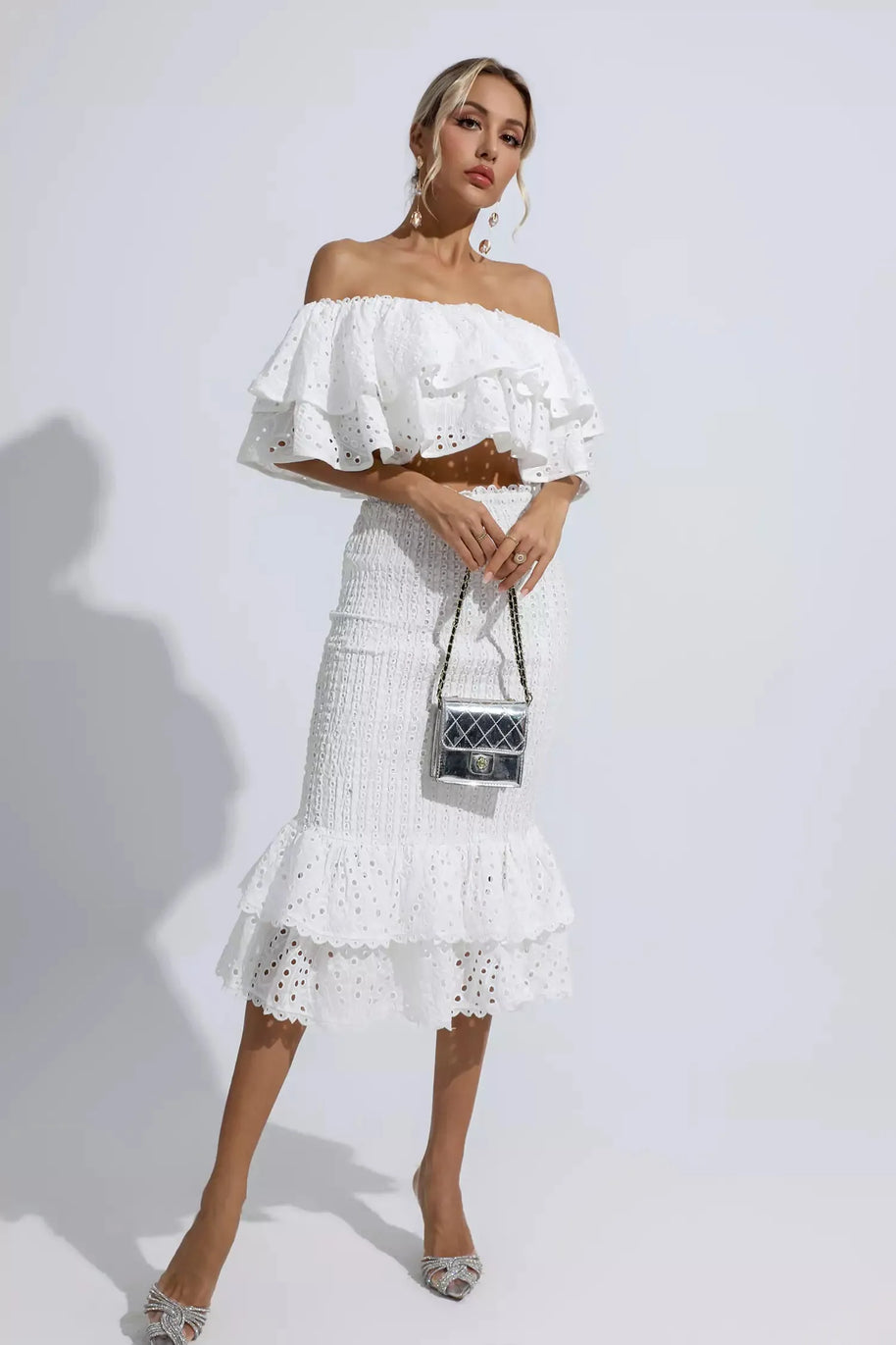 Einzigartiges High-Fashion-Sommeroutfit - Frühjahrskollektion