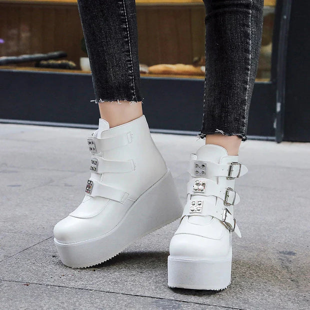 WW | Knöchelstiefel für Damen Street Mode Lässig Wedge Plattform Schuhe Größe 43 Super Hoher Absatz Riemenschnalle Designer Stiefel Weiblich