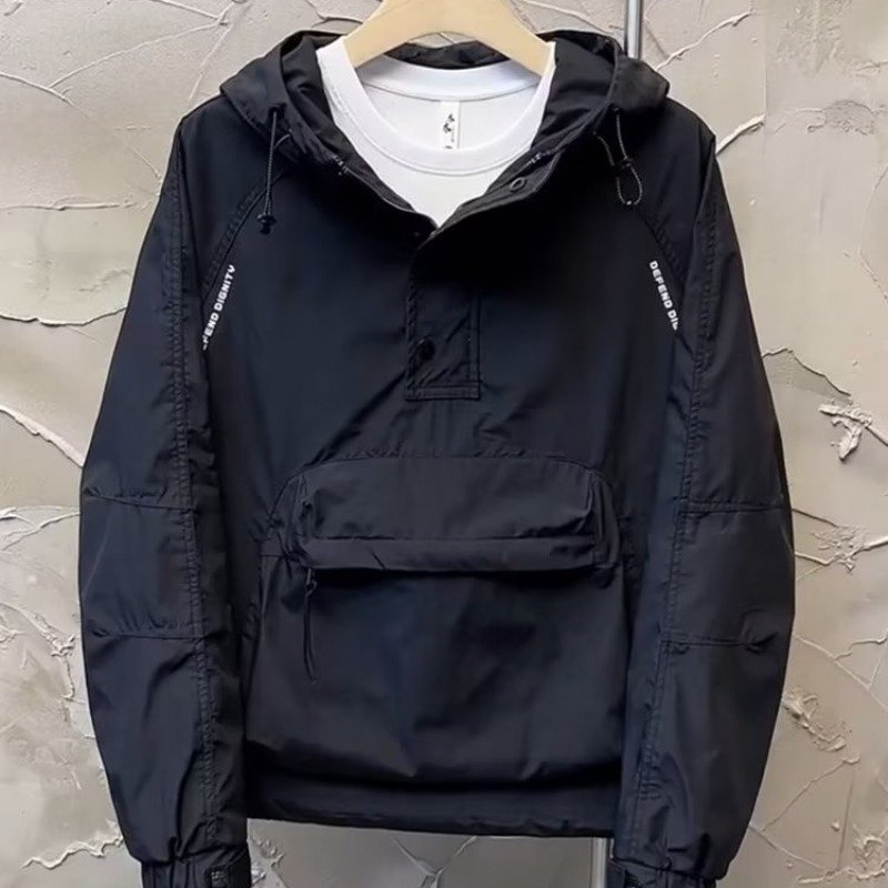 WW | Leichter Kapuzen Windbreaker mit halbem Reißverschluss und Tasche