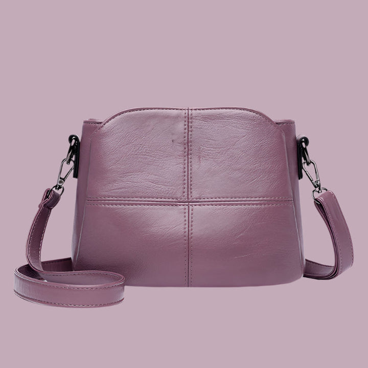 W&W Mode | Stilvolle Schultertasche Mit Feinen Details