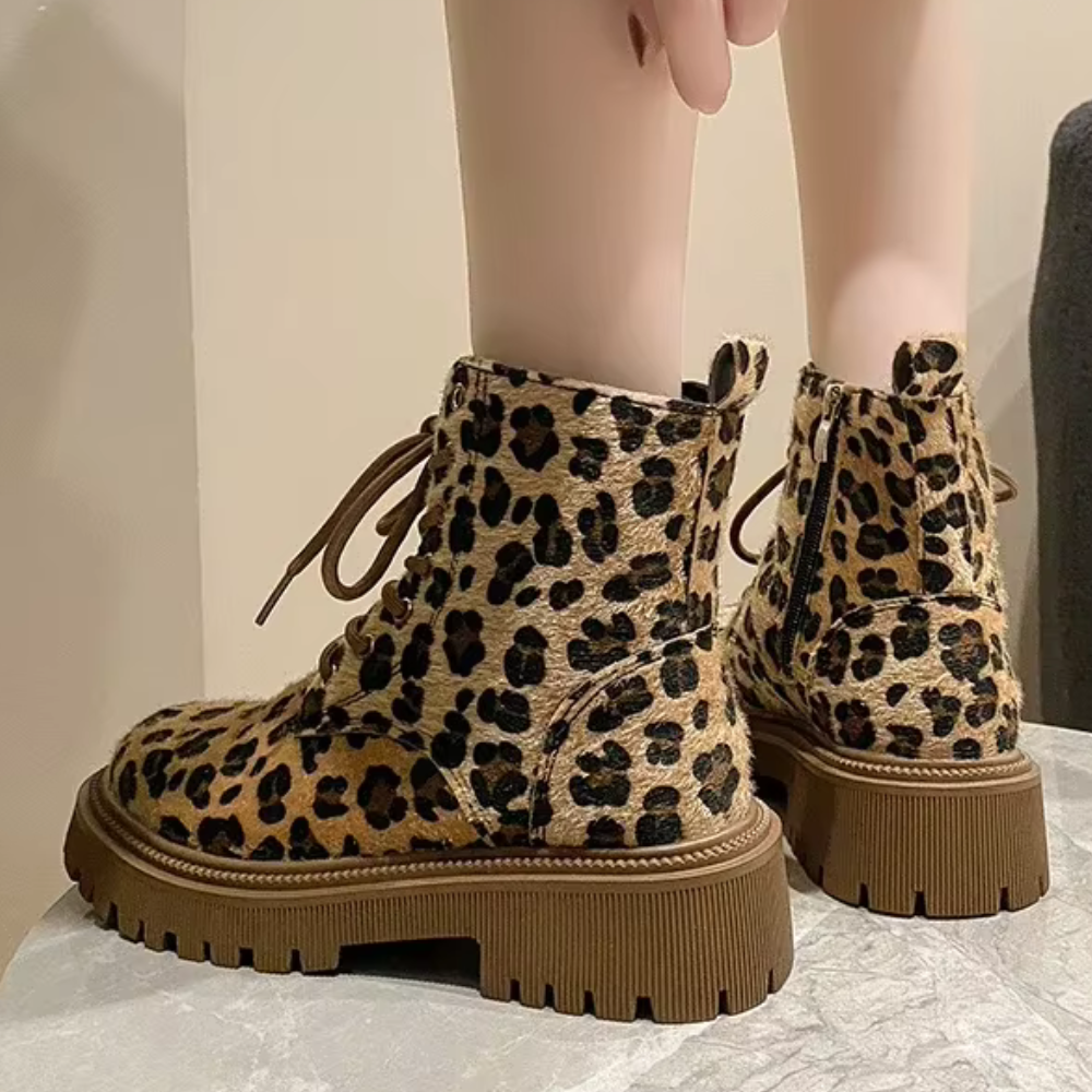 WW | Modische Stiefel für Frauen