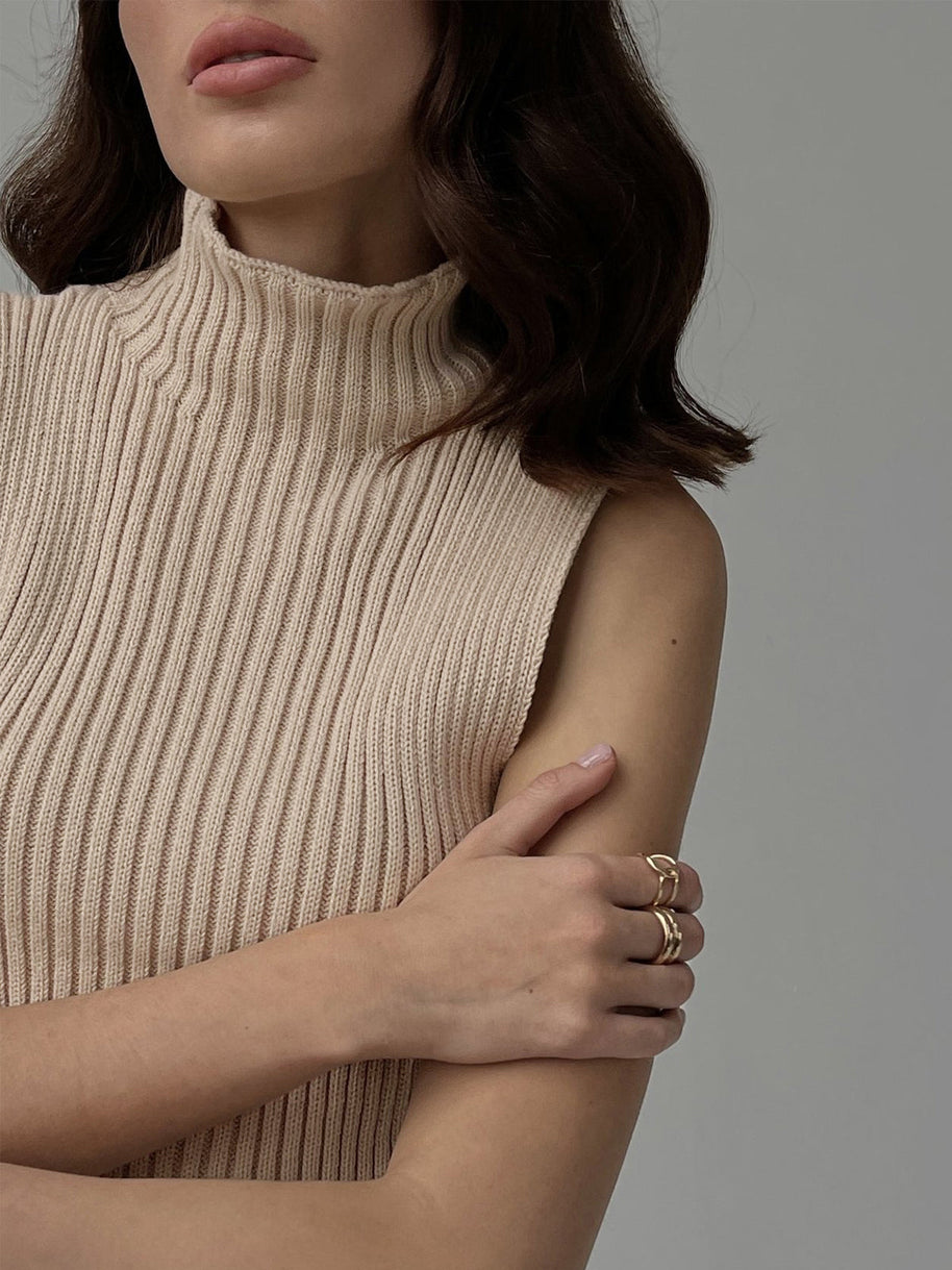 WW | Minimalist Gesäßausschnitt Ripp Top