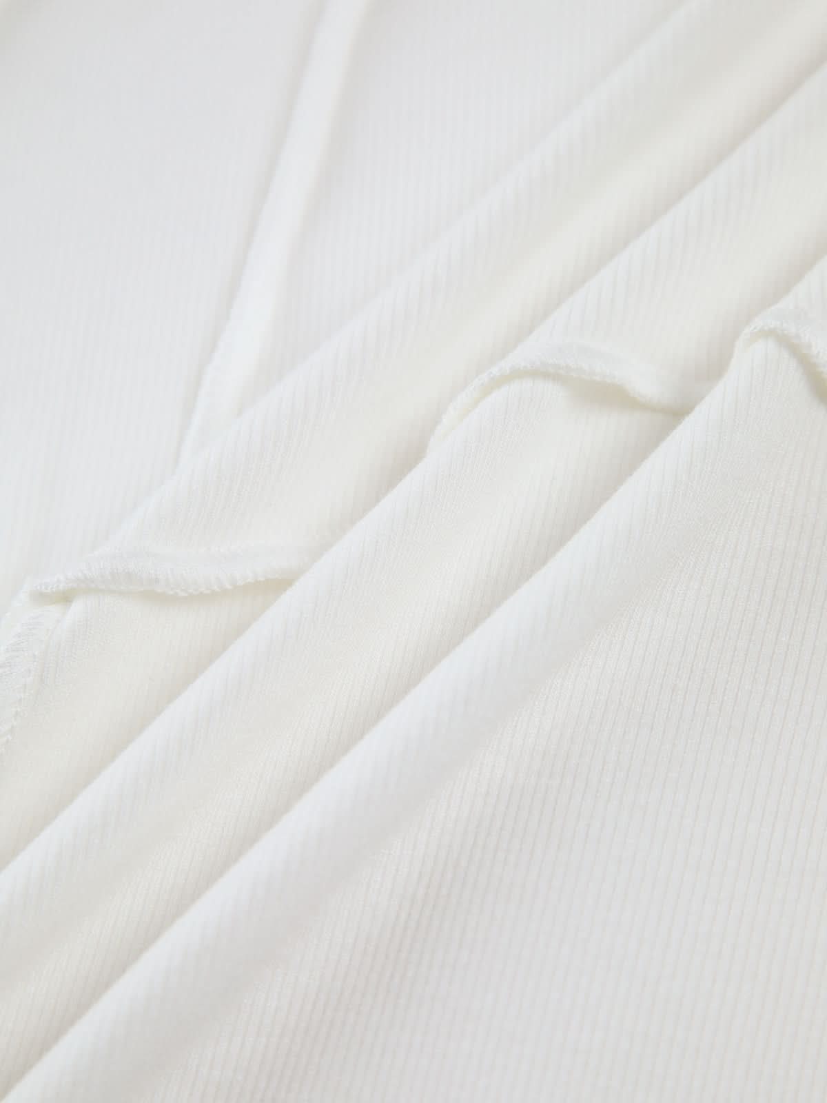 WW | Stilvolles Ripp-Shirt mit Nahtakzenten