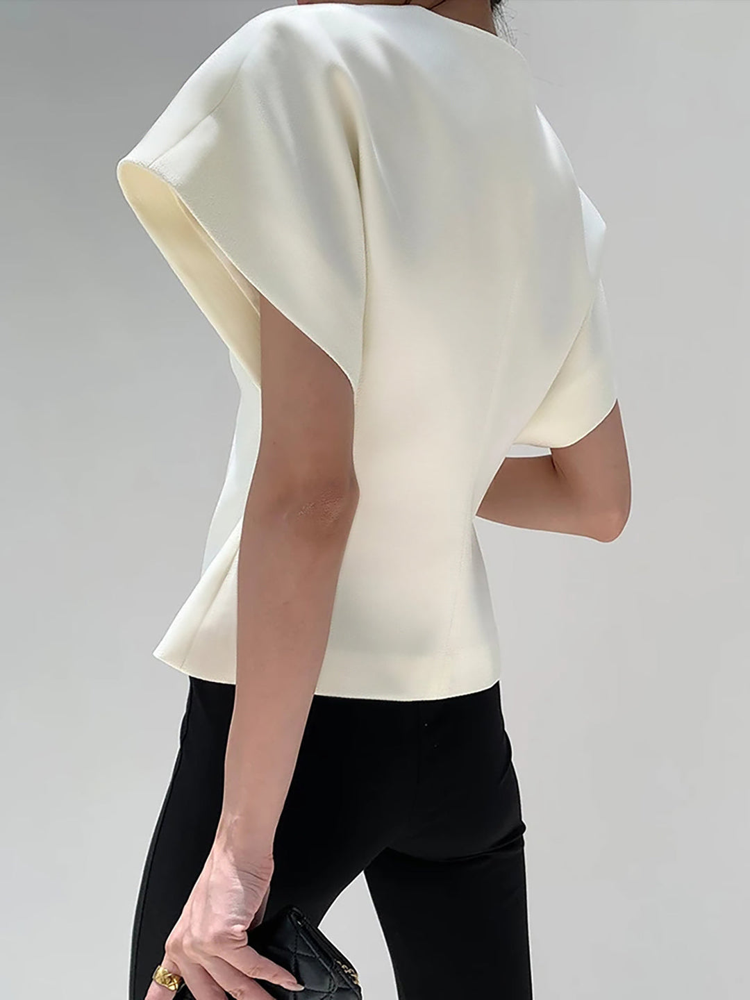 W&W Mode | Asymmetrisches Oberteil Mit V-ausschnitt Und Leichtem Stoff Für Frauen