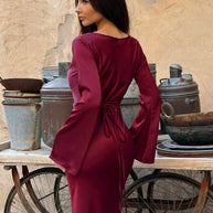 WW | Fließendes Maxi Kleid Mit Langen Ärmeln Für Damen