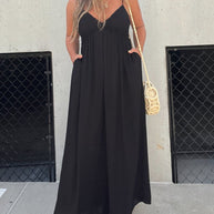 WW | Jumpsuit mit V-Ausschnitt und Breiten Trägern