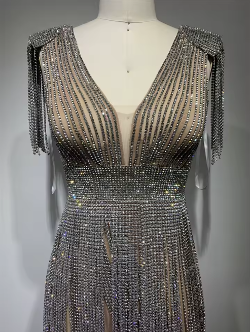 WW | Hollow-out Enge Nische Mantel Hochwertiges Kleid
