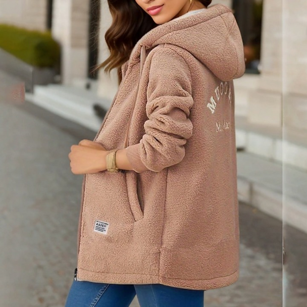 Elegante und warme Fleecejacke für den Winter