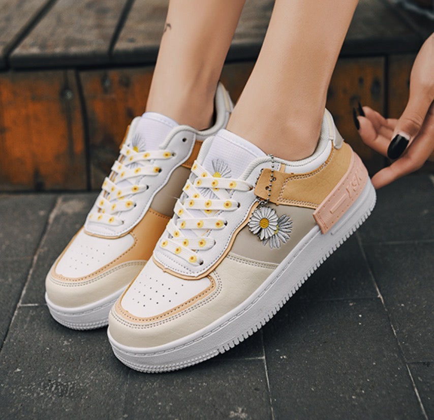 WW | Sneaker Sonnenblume