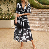 WW - Elegantes Midikleid mit V-Ausschnitt