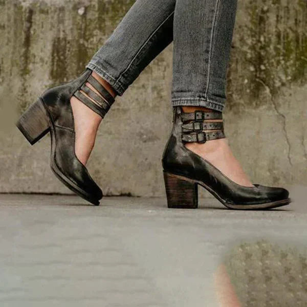 WW | Stylische Pumps mit Knöchelriemen
