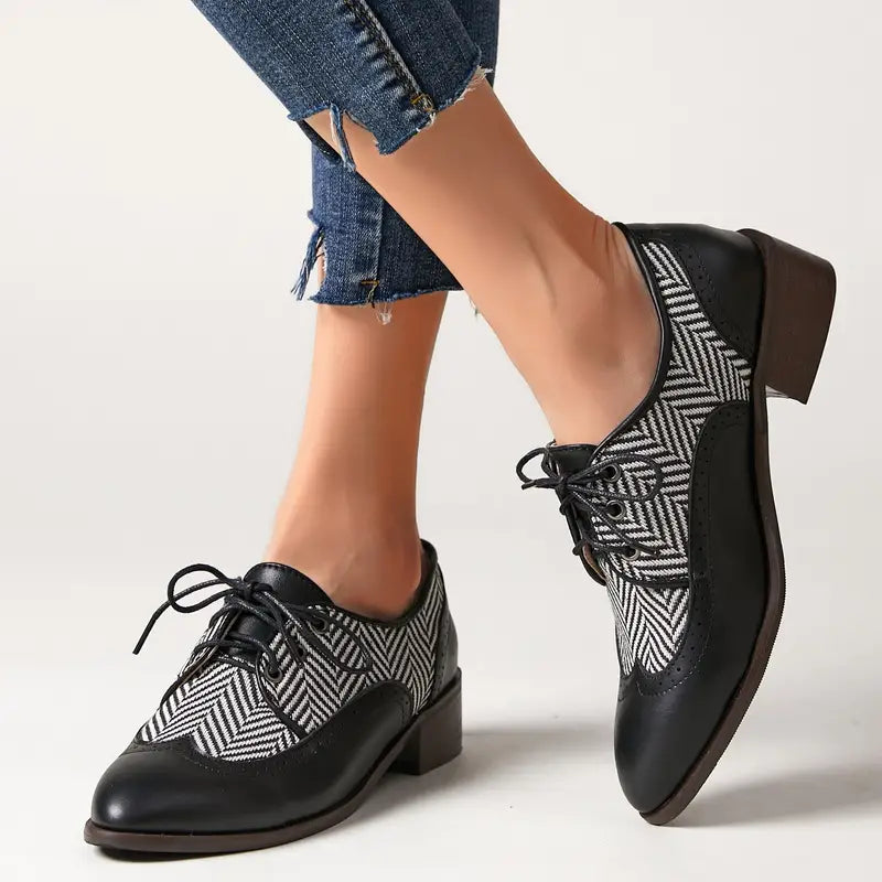 W&W Mode | Gestreifte Schnürschuhe Aus Leder Für Damen