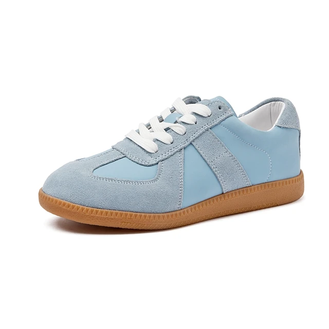 Damen-Sneaker aus echtem Leder im flachen Stil