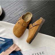 WW | Wildleder Schlupfclogs Mit Verstellbarer Schnalle