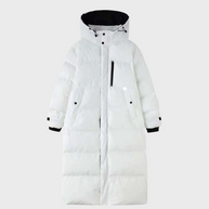 und lange Daunenjacke