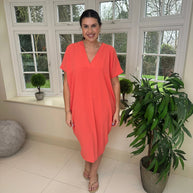 Kleid mit V-Ausschnitt | Unser Bestseller 2024