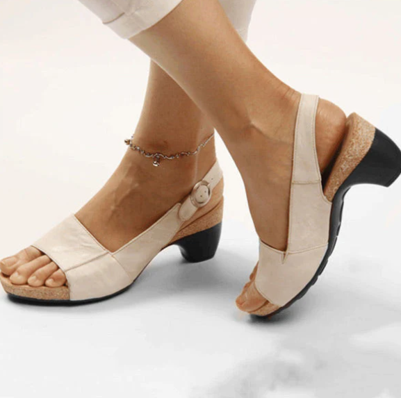 W&W Mode - Bequeme, elegante Schuhe mit niedrigem, klobigem Absatz