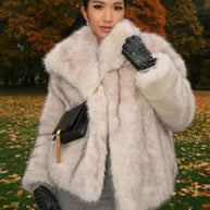 W&W - Eleganter flauschiger Kunstpelz-Mantel