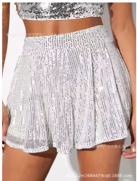 W&W Mode | Glitzernde Shorts Für Damen