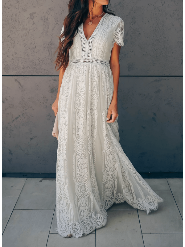 W&W Mode | Maxikleid aus Spitze mit V-Ausschnitt und kurzen Ärmeln