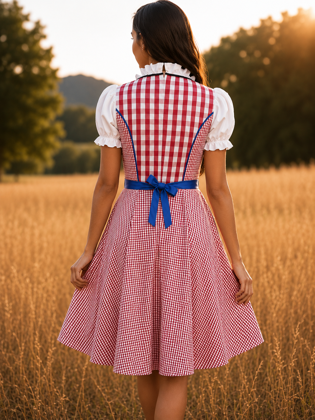 W&W Mode | Modernes Dirndl Satz mit Zeitloser Eleganz