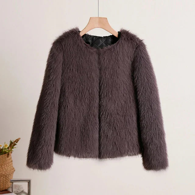 WW | Hochwertiger Pelzmantel für die moderne Frau - Winter 2024