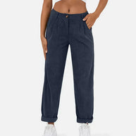 Damenhose in Cordoptik