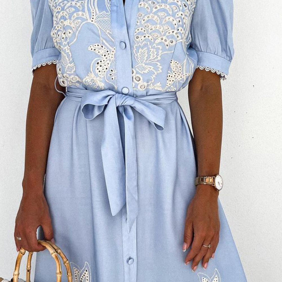 W&W Mode - Elegantes besticktes Sommerkleid