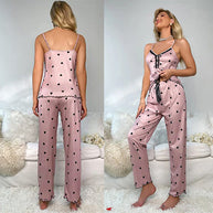 Eleganter Damenpyjama