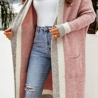 Marianne™ - Lange Strickjacke mit kontrastierendem Kapuzenpullover und offener Vorderseite