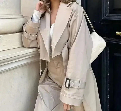 W&W Mode - Stilvoller Cropped Trenchcoat