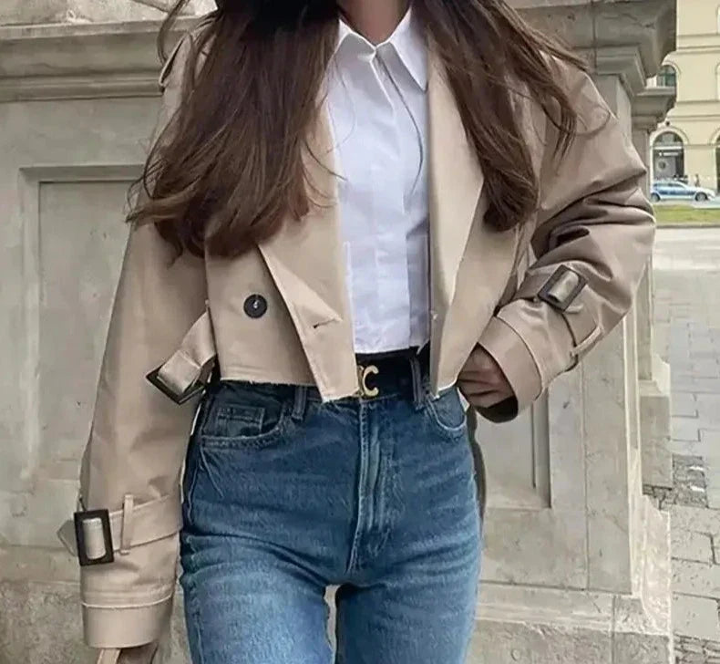 W&W Mode - Stilvoller Cropped Trenchcoat