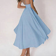 W&W - Elegantes Kleid mit V-Ausschnitt