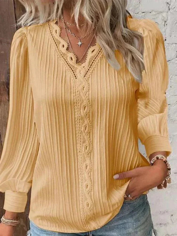 WW | Chiffonbluse mit Spitze Detail