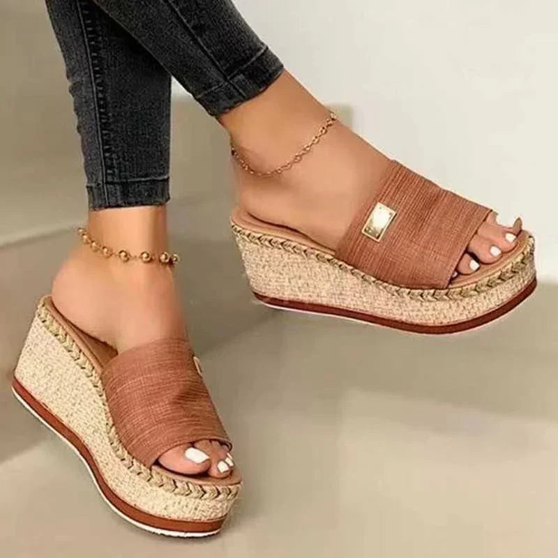 WW | Rattan Sandalen