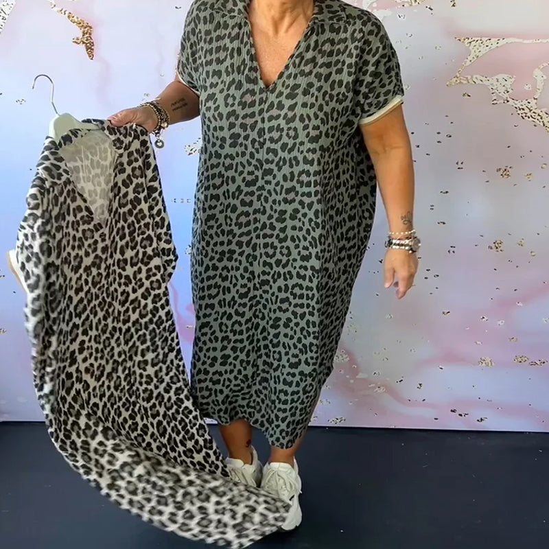WW | Kurzärmliges Kleid mit Leopardenmuster und V-Ausschnitt