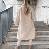 WW | Lange Jacke, Teddylook mit Knöpfen